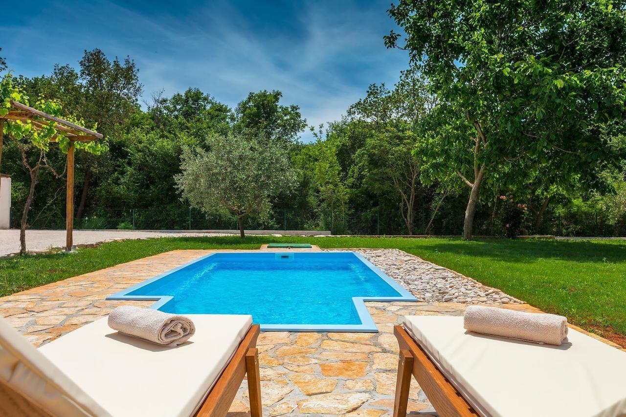Villa Bilen Медулин Экстерьер фото